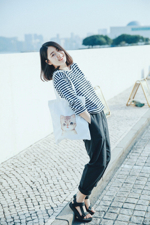 国家队战术风格过于依赖单一球员特性，国家队阵型